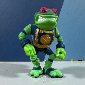 Vintage 1990 Hasbro Bucky O’Hare Storm Toad Trooper Action Figure